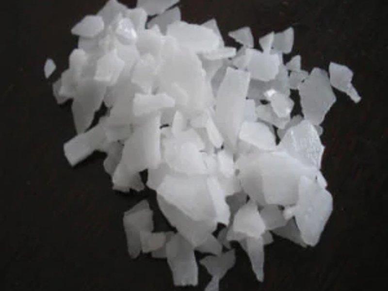 Soude caustique (hydroxyde de sodium) 99% – Flocons